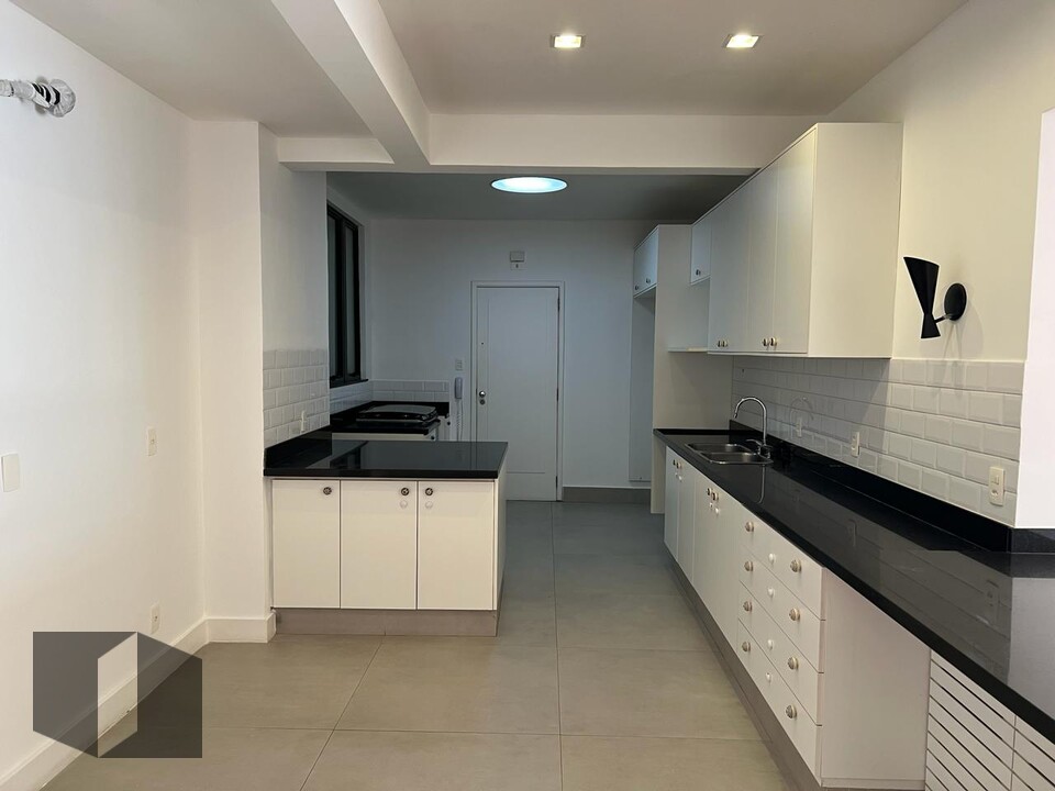 Apartamento, 3 quartos, 300 m² - Foto 18