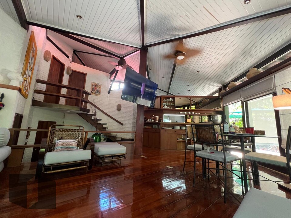 Casa, 3 quartos, 307 m² - Foto 12