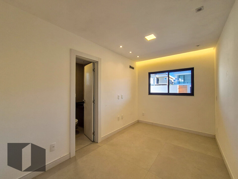 Casa, 4 quartos, 250 m² - Foto 13
