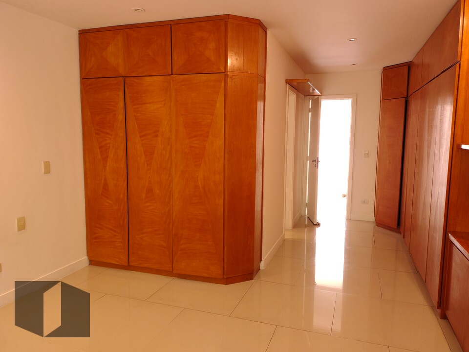 Casa, 4 quartos, 273 m² - Foto 27
