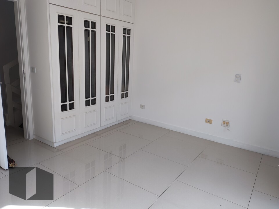 Casa, 4 quartos, 273 m² - Foto 32