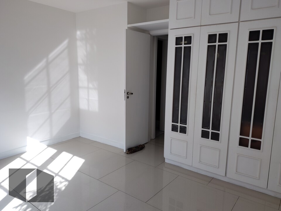 Casa, 4 quartos, 273 m² - Foto 34