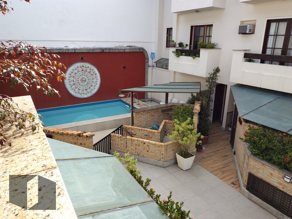 Casa, 4 quartos, 273 m² - Foto 35