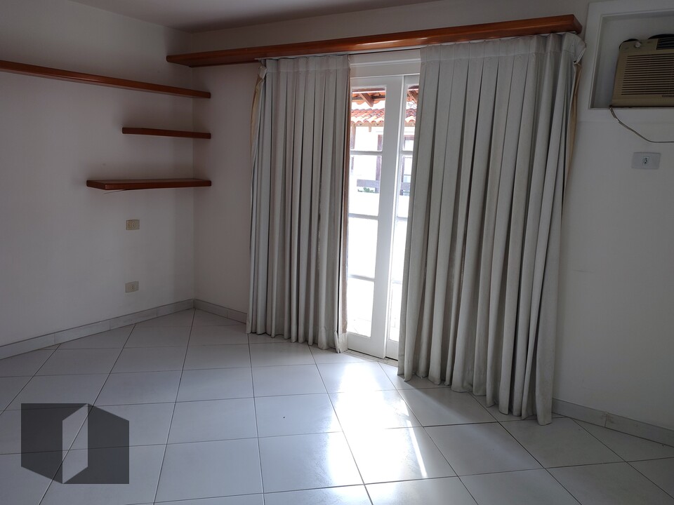 Casa, 4 quartos, 273 m² - Foto 40