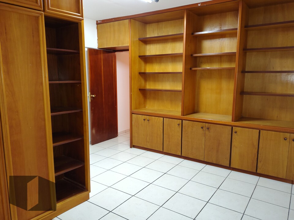 Casa, 4 quartos, 273 m² - Foto 60