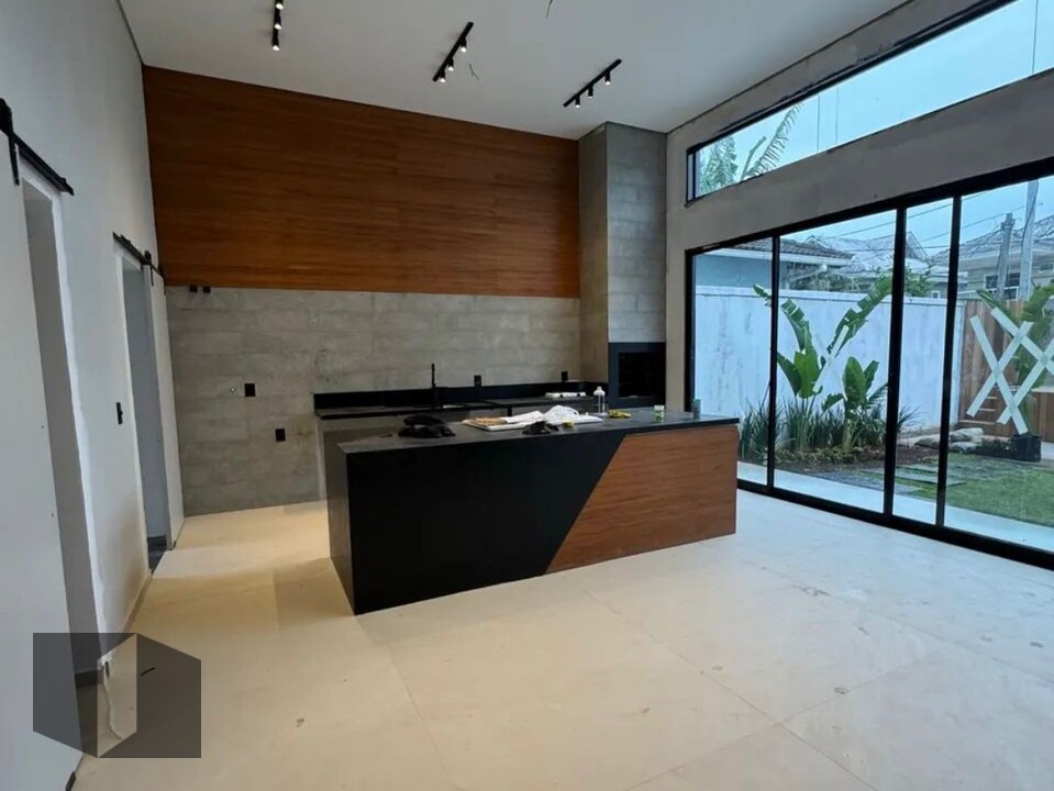 Casa, 3 quartos, 188 m² - Foto 2