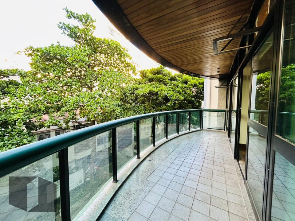 Apartamento, 3 quartos, 151 m² - Foto 2