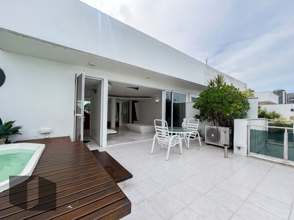Cobertura, 3 quartos, 300 m² - Foto 4
