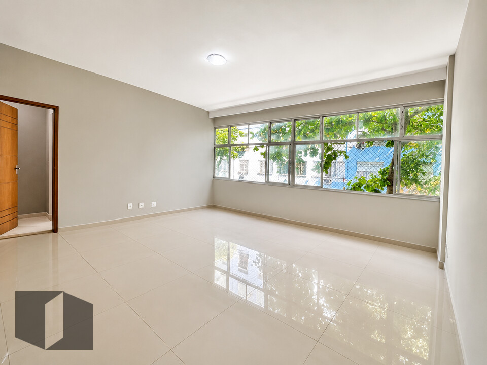 Apartamento, 3 quartos, 130 m² - Foto 2