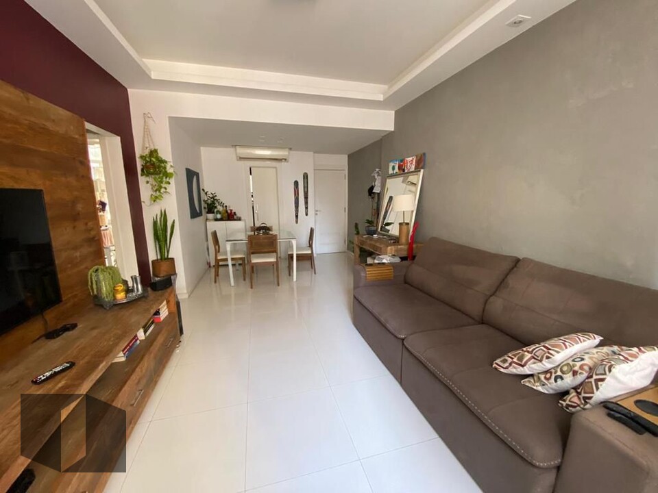 Apartamento, 3 quartos, 100 m² - Foto 1