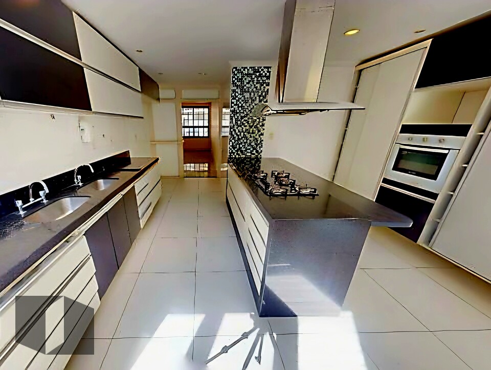 Casa, 3 quartos, 352 m² - Foto 23