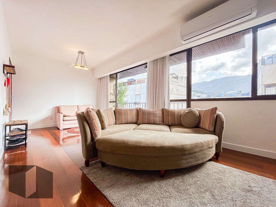 Cobertura, 4 quartos, 253 m² - Foto 2