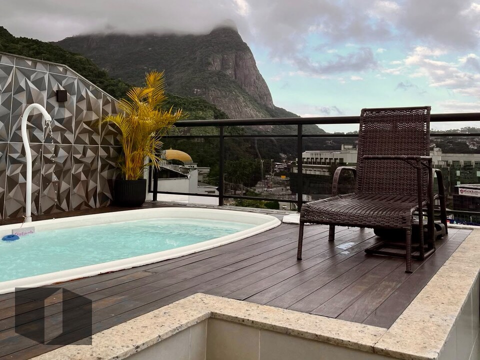 Cobertura, 3 quartos, 286 m² - Foto 1
